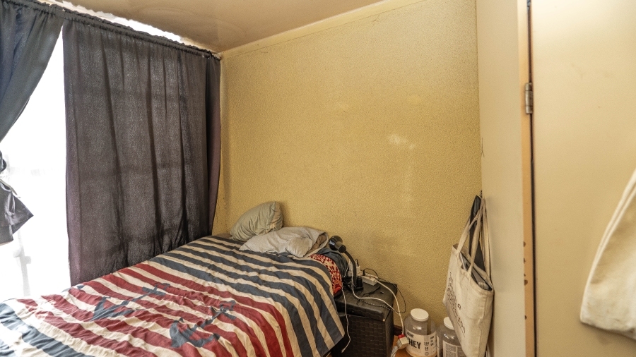 2 Bedroom Property for Sale in Oakdene Western Cape